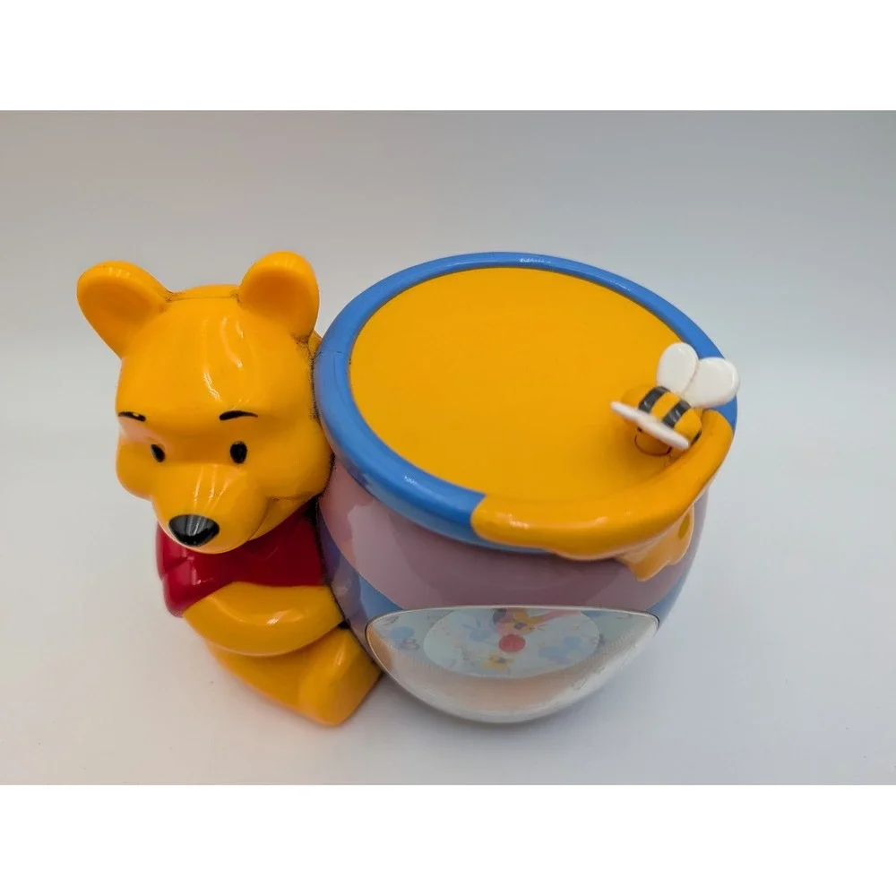 Disney Fantasma Alarm Clock Winnie the Pooh Talking Honey Pot Yellow Blue Bee
